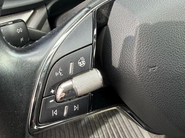 Skoda Octavia IV (A8) с пробегом 2020 года, цена 2 150 000 рублей, 97607 км, лифтбек, Автокод Объявления