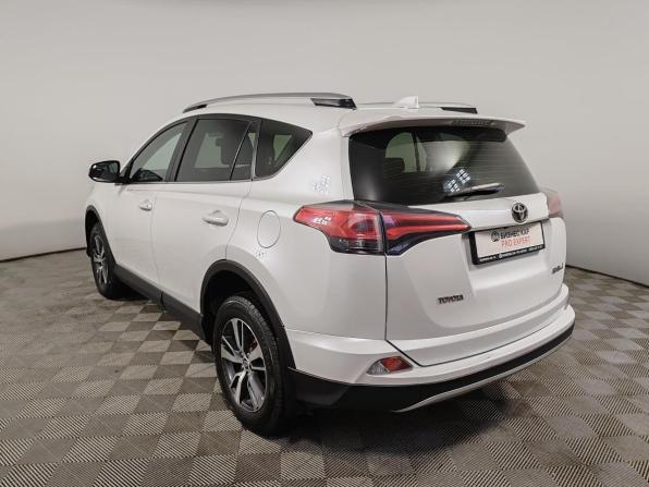 Toyota RAV4 IV (XA40) Рестайлинг с пробегом 2018 года, цена 2 250 000 рублей, 106001 км, внедорожник, Автокод Объявления