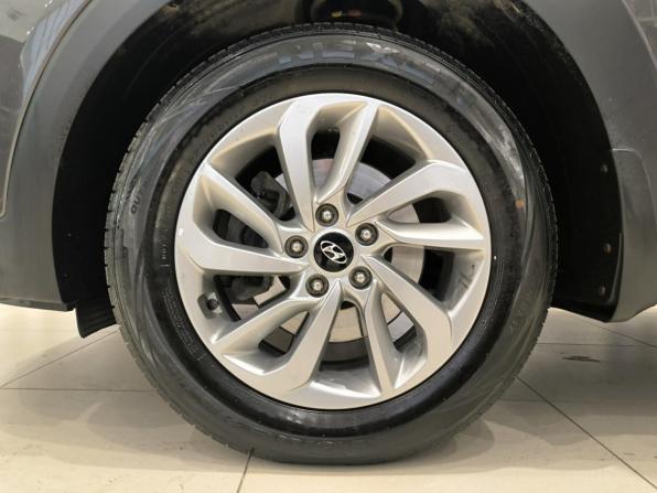 Hyundai Tucson III с пробегом 2016 года, цена 1 899 000 рублей, 132511 км, внедорожник, Автокод Объявления
