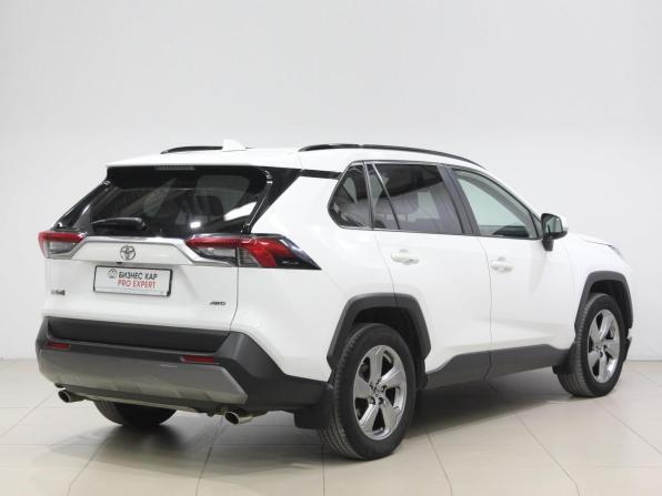 Toyota RAV4 V (XA50) с пробегом 2021 года, цена 3 254 000 рублей, 86579 км, внедорожник, Автокод Объявления