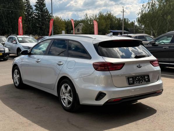 Kia Ceed III с пробегом 2019 года, цена 1 600 000 рублей, 135000 км, универсал, Автокод Объявления