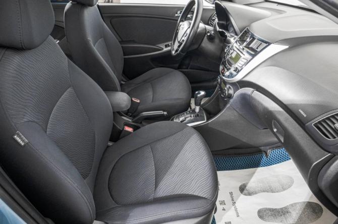 Hyundai Solaris I с пробегом 2014 года, цена 749 000 рублей, 246000 км, седан, Автокод Объявления