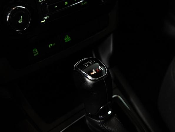 Skoda Yeti I Рестайлинг с пробегом 2014 года, цена 1 199 585 рублей, 162221 км, внедорожник, Автокод Объявления