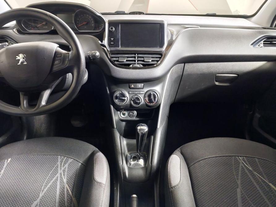 Peugeot 208 I Москва  - изображение 15