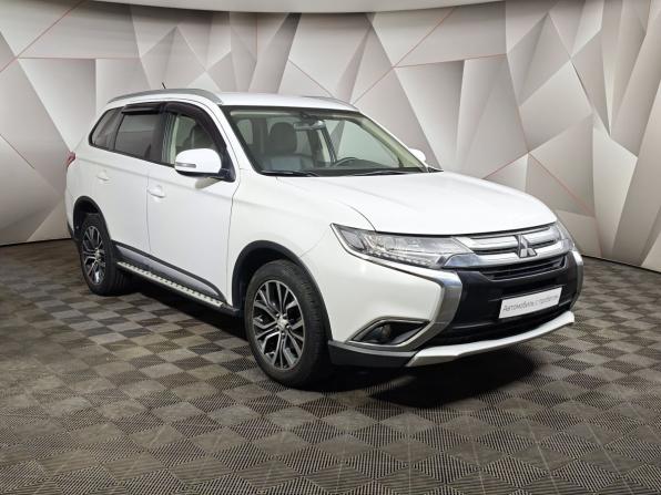 Mitsubishi Outlander III Рестайлинг 2 с пробегом 2015 года, цена 1 488 000 рублей, 196688 км, внедорожник, Автокод Объявления