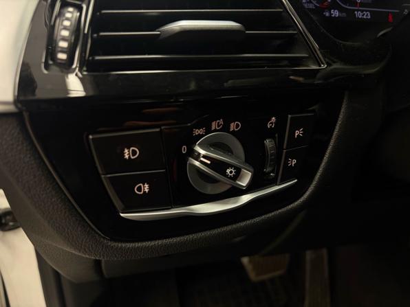 BMW 5 серии VII (G30/G31/G38) с пробегом 2019 года, цена 3 299 000 рублей, 122180 км, седан, Автокод Объявления