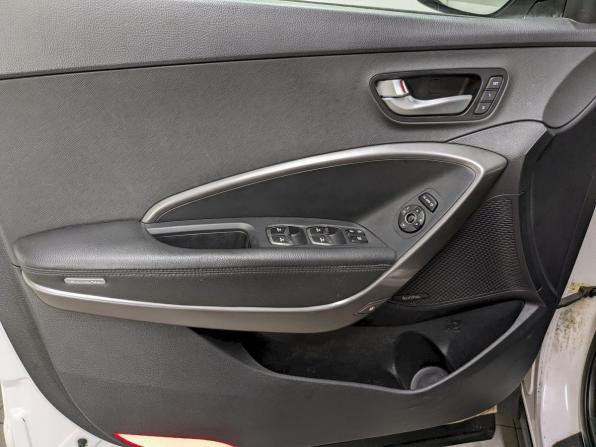 Hyundai Santa Fe III Рестайлинг с пробегом 2016 года, цена 2 090 000 рублей, 196897 км, внедорожник, Автокод Объявления