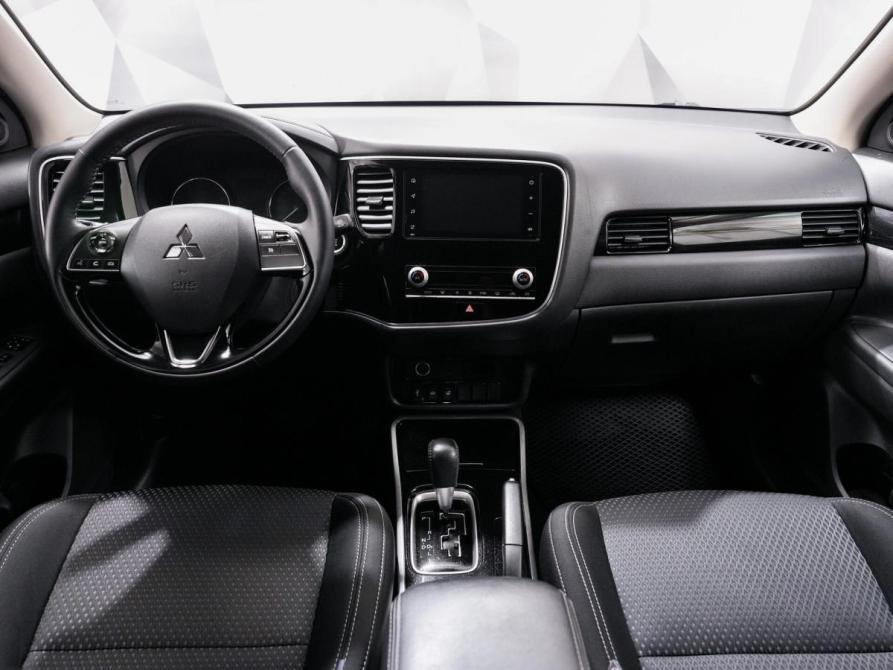 Mitsubishi Outlander III Рестайлинг 3 Ульяновск  - изображение 11