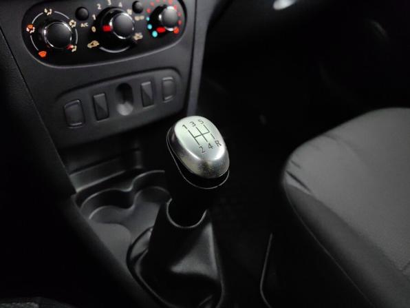 Renault Logan II Рестайлинг с пробегом 2021 года, цена 1 124 000 рублей, 92000 км, седан, Автокод Объявления