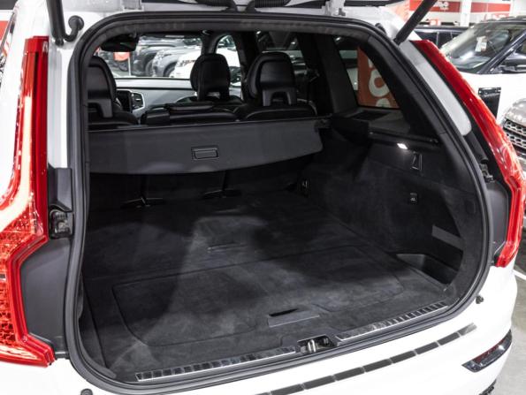 Volvo XC90 II с пробегом 2017 года, цена 3 099 585 рублей, 165126 км, внедорожник, Автокод Объявления