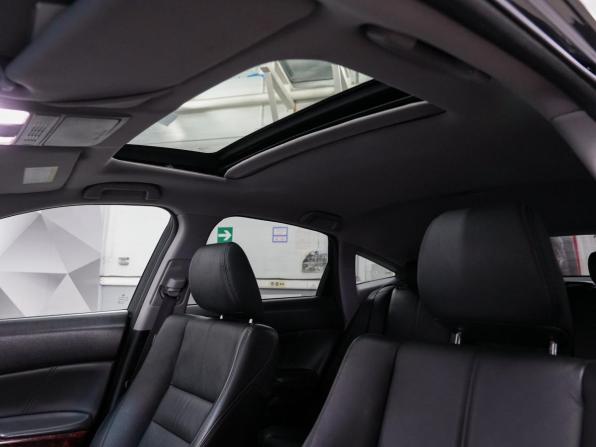 Honda Crosstour I с пробегом 2012 года, цена 1 459 000 рублей, 235100 км, внедорожник, Автокод Объявления