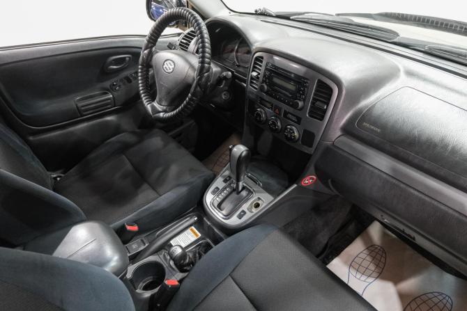 Suzuki Grand Vitara I с пробегом 2005 года, цена 649 000 рублей, 261000 км, внедорожник, Автокод Объявления