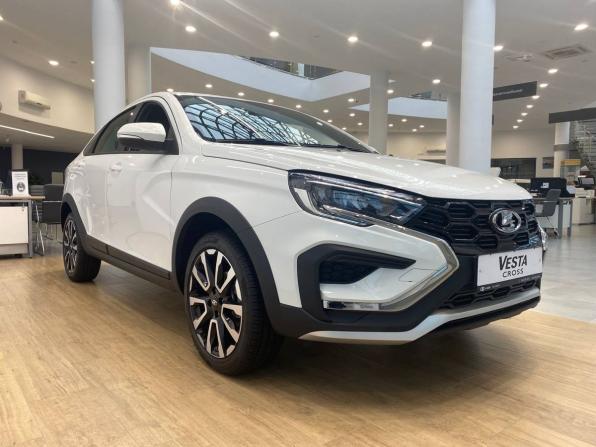 Lada (ВАЗ) Vesta I Рестайлинг (NG) с пробегом 2023 года, цена 1 431 500 рублей, 24043 км, седан, Автокод Объявления
