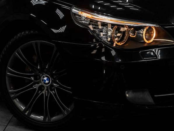 BMW 5 серии V (E60/E61) Рестайлинг с пробегом 2008 года, цена 1 389 000 рублей, 273699 км, седан, Автокод Объявления