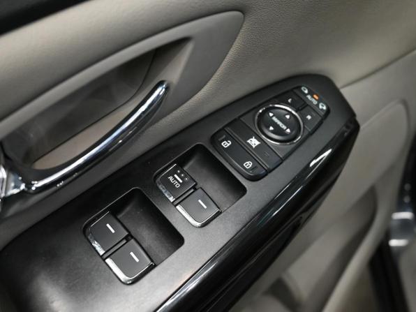 Kia Carnival III с пробегом 2020 года, цена 3 130 000 рублей, 174386 км, минивэн, Автокод Объявления