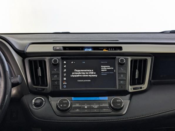 Toyota RAV4 IV (XA40) с пробегом 2014 года, цена 1 799 000 рублей, 211325 км, внедорожник, Автокод Объявления