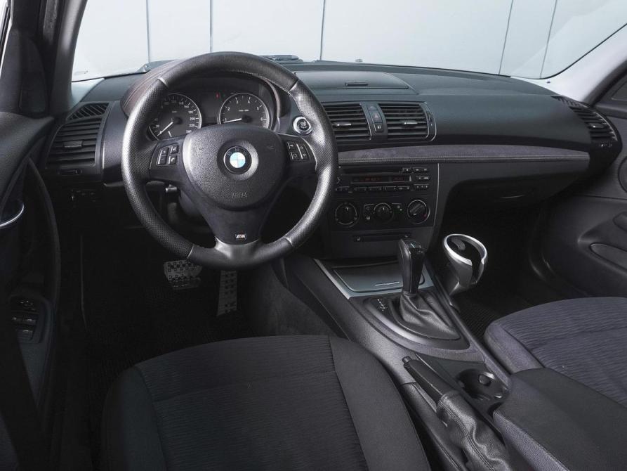 BMW 1 серии I (E81/E82/E87/E88) Рестайлинг Ростов-на-Дону  - изображение 6