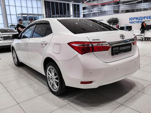 Toyota Corolla XI (E160 E170 E180) с пробегом 2013 года, цена 1 300 000 рублей, 127527 км, седан, Автокод Объявления