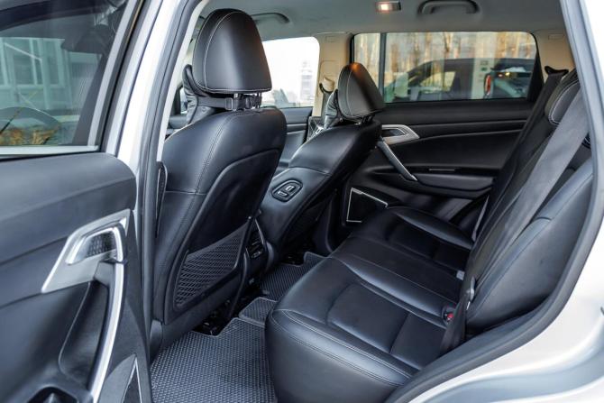 Geely Atlas I с пробегом 2019 года, цена 1 323 000 рублей, 135000 км, внедорожник, Автокод Объявления