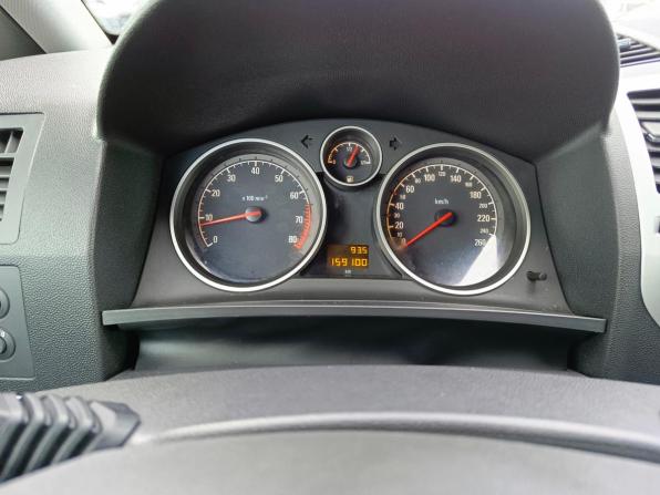 Opel Zafira B Рестайлинг с пробегом 2012 года, цена 754 995 рублей, 159099 км, минивэн, Автокод Объявления