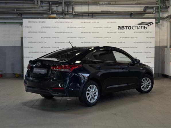 Hyundai Solaris II с пробегом 2019 года, цена 1 239 000 рублей, 102686 км, седан, Автокод Объявления