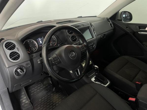 Volkswagen Tiguan I Рестайлинг с пробегом 2011 года, цена 1 210 000 рублей, 177376 км, внедорожник, Автокод Объявления