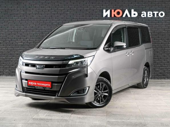 Toyota Noah III (R80) Рестайлинг с пробегом 2018 года, цена 2 468 000 рублей, 128085 км, минивэн, Автокод Объявления