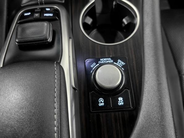 Lexus RX IV с пробегом 2018 года, цена 4 499 000 рублей, 116382 км, внедорожник, Автокод Объявления