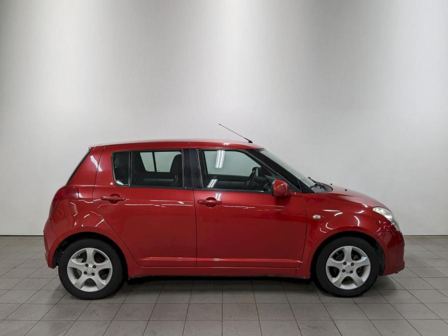Suzuki Swift III Москва  - изображение 4