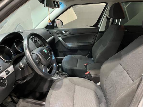 Skoda Yeti I с пробегом 2013 года, цена 899 000 рублей, 121340 км, внедорожник, Автокод Объявления