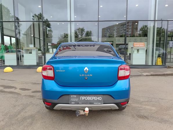 Renault Logan II Рестайлинг с пробегом 2019 года, цена 1 099 800 рублей, 105000 км, седан, Автокод Объявления