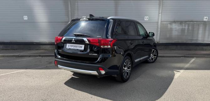 Mitsubishi Outlander III Рестайлинг 2 с пробегом 2017 года, цена 1 579 000 рублей, 185050 км, внедорожник, Автокод Объявления