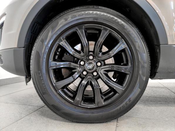 Land Rover Range Rover Evoque I Рестайлинг с пробегом 2018 года, цена 2 415 000 рублей, 146051 км, внедорожник, Автокод Объявления