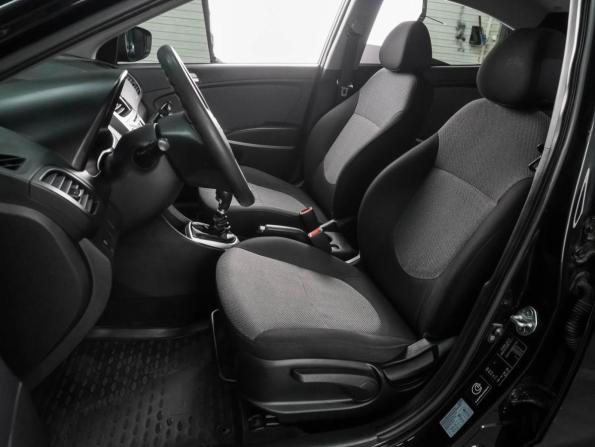 Hyundai Solaris I с пробегом 2013 года, цена 829 000 рублей, 164072 км, седан, Автокод Объявления