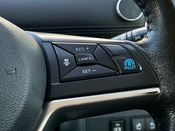 Nissan Serena V (C27) с пробегом 2017 года, цена 1 597 000 рублей, 172384 км, минивэн, Автокод Объявления