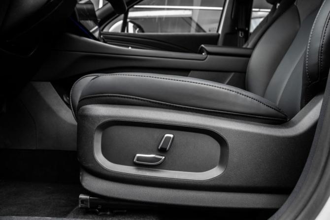 Новый Omoda C7 2025 года, цена 2 938 900 рублей, внедорожник, Автокод Объявления