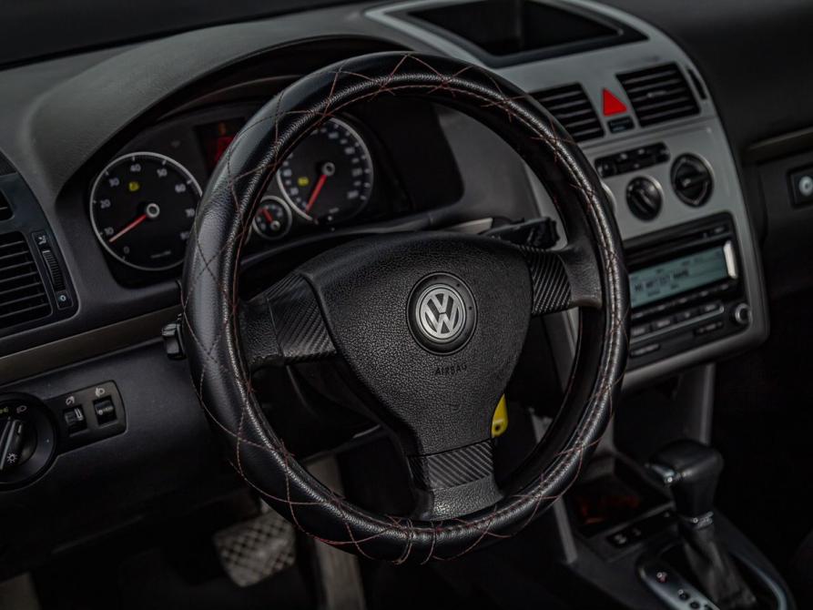 Volkswagen Touran I Рестайлинг Тюмень  - изображение 11