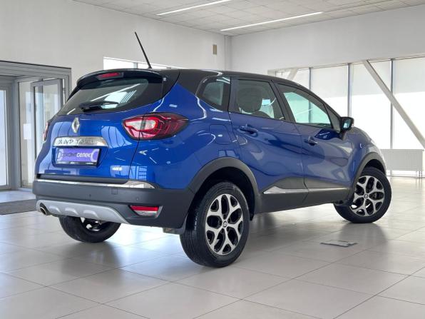 Renault Kaptur I Рестайлинг с пробегом 2021 года, цена 1 620 000 рублей, 84015 км, внедорожник, Автокод Объявления