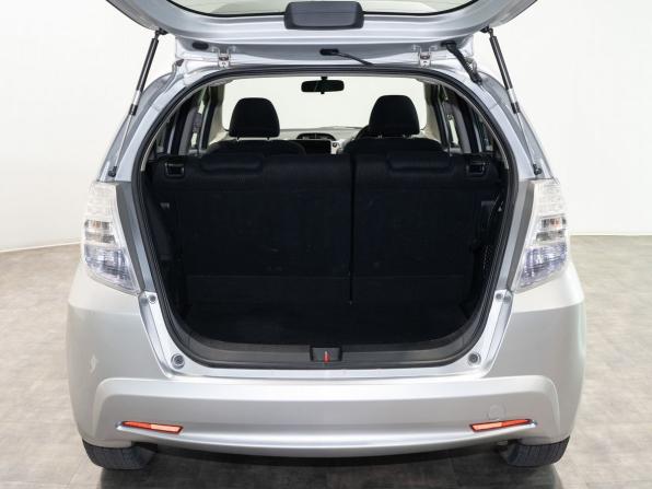 Honda Fit II с пробегом 2010 года, цена 765 000 рублей, 195000 км, хэтчбек, Автокод Объявления