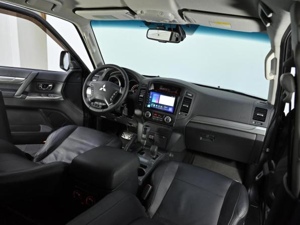 Mitsubishi Pajero IV Рестайлинг 1 с пробегом 2012 года, цена 1 549 000 рублей, 186000 км, внедорожник, Автокод Объявления