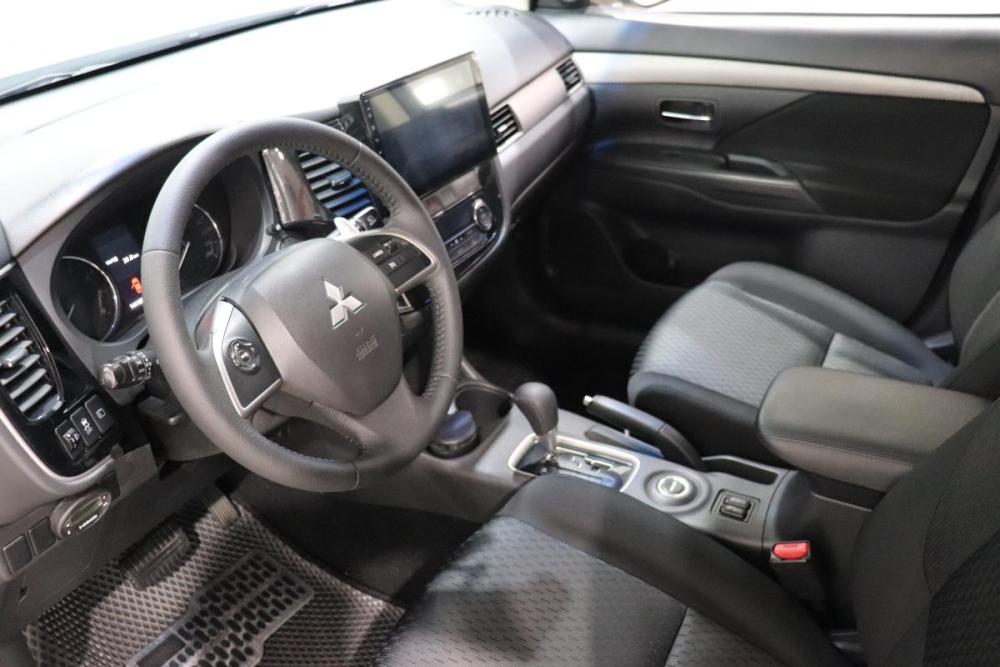 Mitsubishi Outlander III Рестайлинг Иркутск  - изображение 18