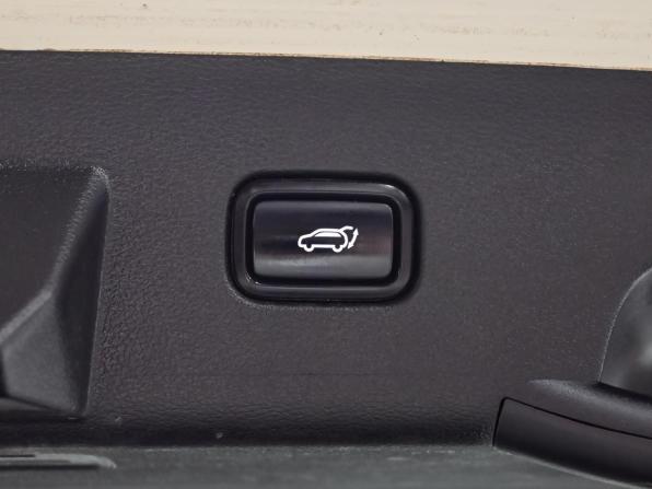 Kia Sportage V с пробегом 2022 года, цена 3 550 000 рублей, 58200 км, внедорожник, Автокод Объявления