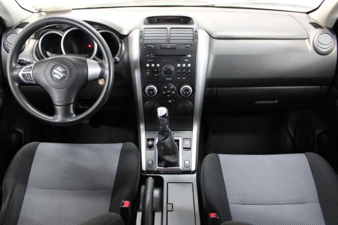 Suzuki Grand Vitara II с пробегом 2006 года, цена 585 000 рублей, 162504 км, внедорожник, Автокод Объявления