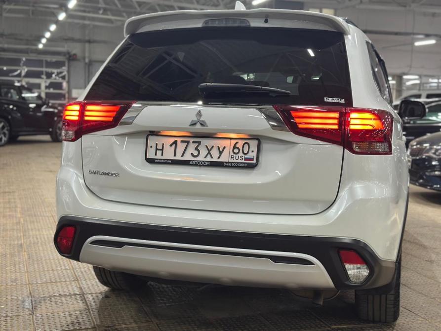 Mitsubishi Outlander III Рестайлинг 3 Набережные Челны  - изображение 5