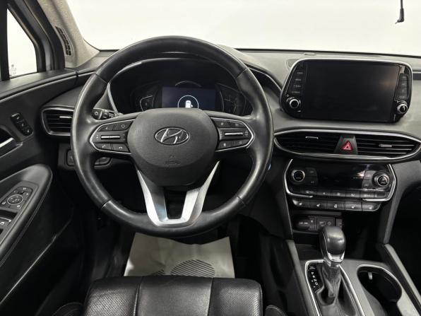 Hyundai Santa Fe IV с пробегом 2019 года, цена 3 150 000 рублей, 118804 км, внедорожник, Автокод Объявления