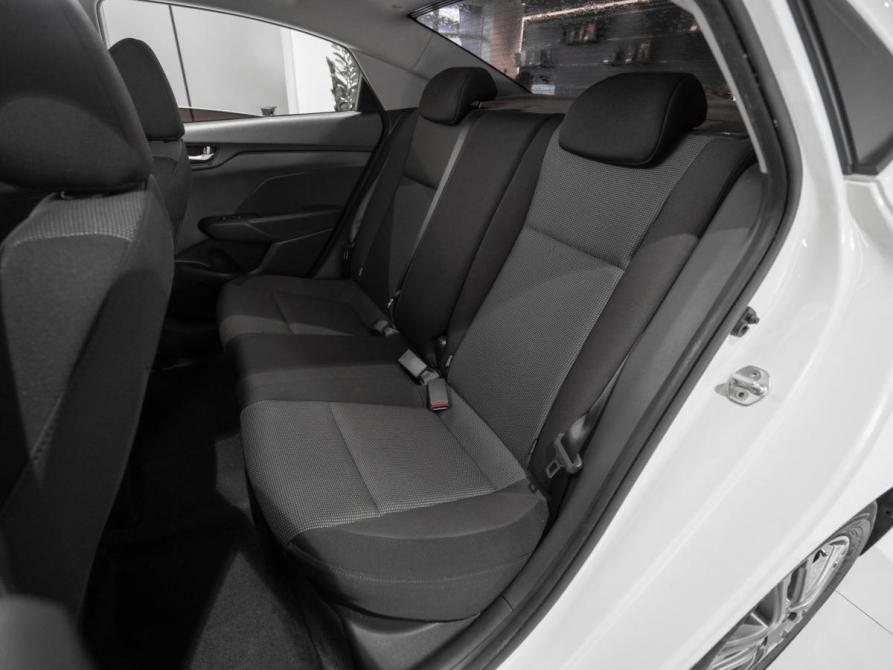 Hyundai Solaris II Москва  - изображение 13