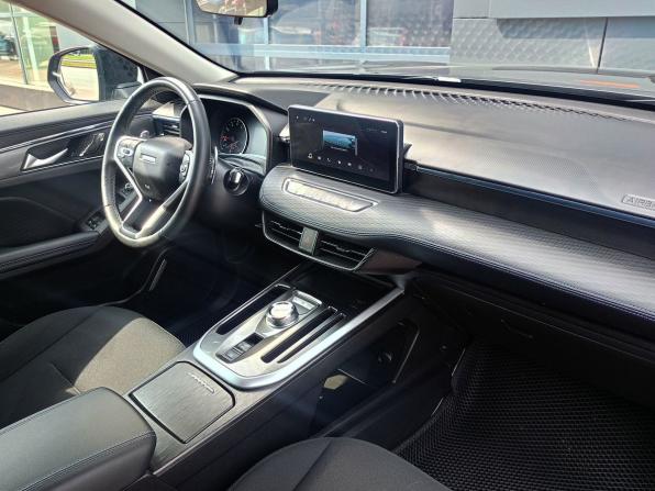 Haval Jolion I Рестайлинг с пробегом 2024 года, цена 1 999 700 рублей, 34125 км, внедорожник, Автокод Объявления