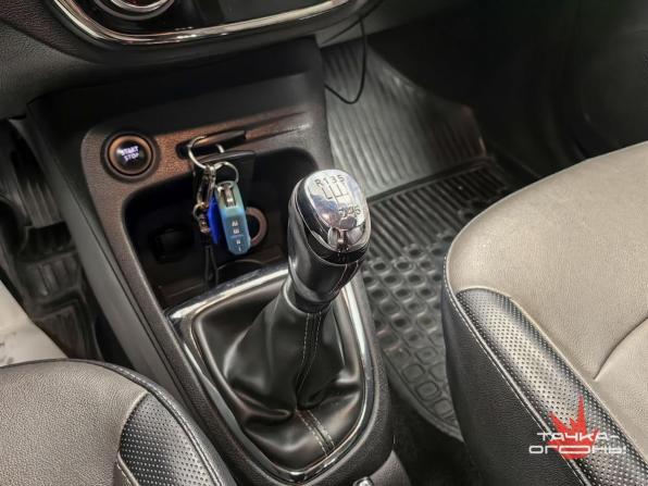 Renault Kaptur I с пробегом 2018 года, цена 1 688 000 рублей, 130000 км, внедорожник, Автокод Объявления