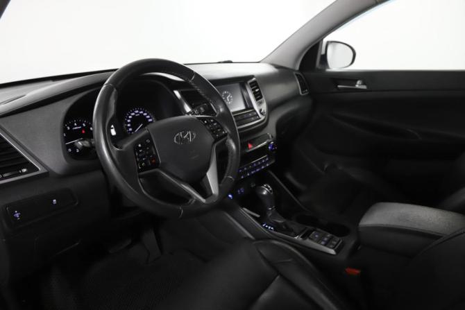 Hyundai Tucson III с пробегом 2017 года, цена 1 799 000 рублей, 196334 км, внедорожник, Автокод Объявления