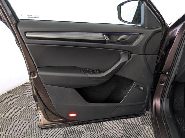 Skoda Kodiaq I с пробегом 2019 года, цена 2 690 000 рублей, 128344 км, внедорожник, Автокод Объявления